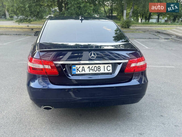 Синий Мерседес Е-Класс, объемом двигателя 1.8 л и пробегом 367 тыс. км за 8800 $, фото 17 на Automoto.ua