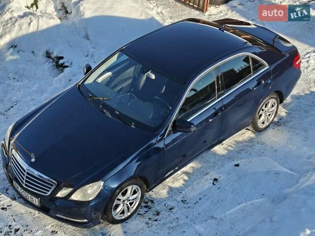 Синій Мерседес Е-Клас, об'ємом двигуна 2.14 л та пробігом 455 тис. км за 10999 $, фото 10 на Automoto.ua