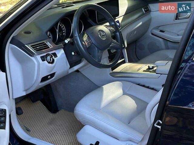 Мерседес Е-Класс 2013 в Киеве на Automoto.ua Синий Мерседес Е-Класс, объемом двигателя 2.2 л и пробегом 213 тыс. км за 19390 $, фото 15 на Automoto.ua