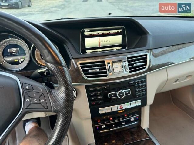 Синій Мерседес Е-Клас, об'ємом двигуна 3.5 л та пробігом 160 тис. км за 18500 $, фото 11 на Automoto.ua