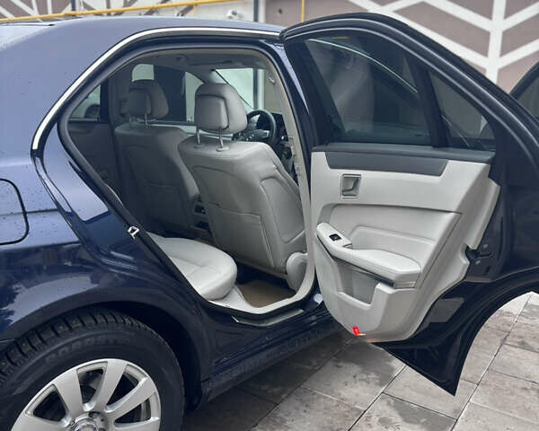 Синий Мерседес Е-Класс, объемом двигателя 2.14 л и пробегом 217 тыс. км за 16000 $, фото 5 на Automoto.ua