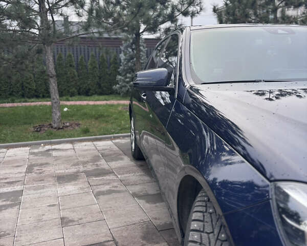 Синий Мерседес Е-Класс, объемом двигателя 2.14 л и пробегом 217 тыс. км за 16000 $, фото 21 на Automoto.ua