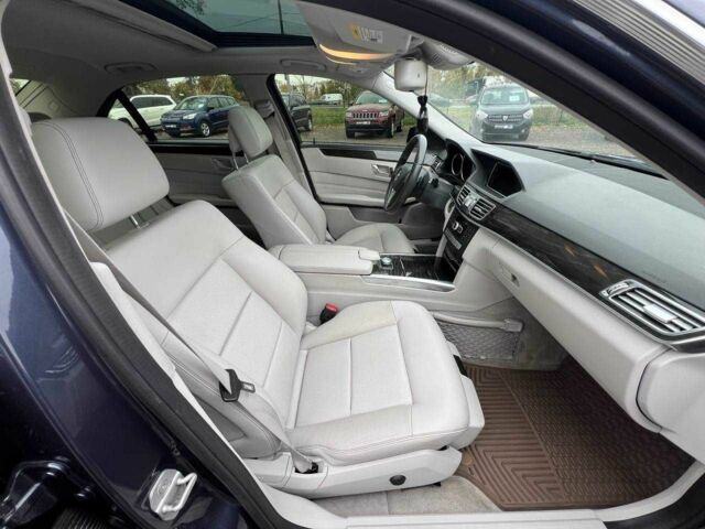 Мерседес Е-Класс 2014 в Киеве на Automoto.ua Синий Мерседес Е-Класс, объемом двигателя 3.5 л и пробегом 205 тыс. км за 18000 $, фото 14 на Automoto.ua