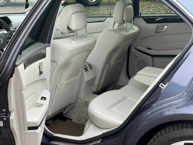 Мерседес Е-Класс 2014 в Киеве на Automoto.ua Синий Мерседес Е-Класс, объемом двигателя 3.5 л и пробегом 205 тыс. км за 18000 $, фото 11 на Automoto.ua