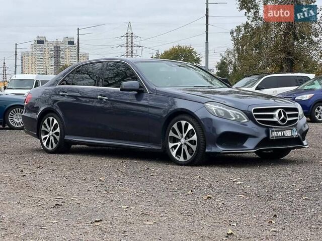 Синий Мерседес Е-Класс, объемом двигателя 3.5 л и пробегом 205 тыс. км за 15500 $, фото 3 на Automoto.ua