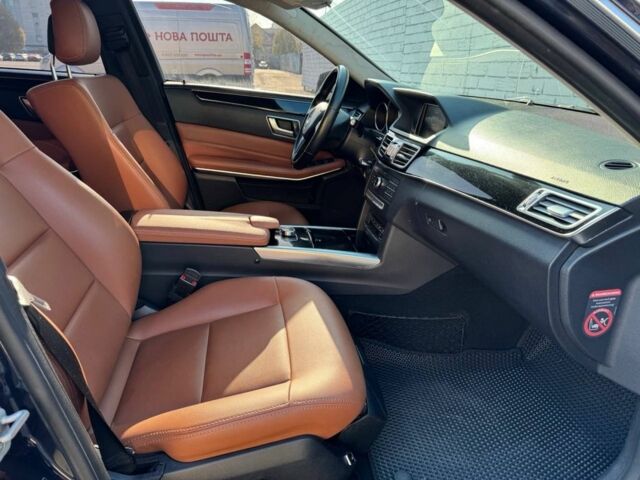 Синий Мерседес Е-Класс, объемом двигателя 2.2 л и пробегом 360 тыс. км за 15999 $, фото 10 на Automoto.ua