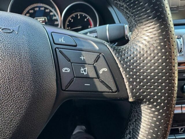 Синий Мерседес Е-Класс, объемом двигателя 2.2 л и пробегом 360 тыс. км за 15999 $, фото 18 на Automoto.ua