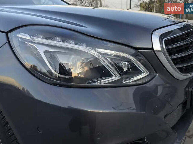 Синій Мерседес Е-Клас, об'ємом двигуна 3 л та пробігом 328 тис. км за 16900 $, фото 9 на Automoto.ua