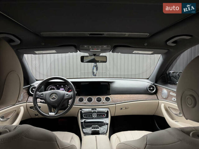 Синій Мерседес Е-Клас, об'ємом двигуна 1.99 л та пробігом 100 тис. км за 22999 $, фото 39 на Automoto.ua