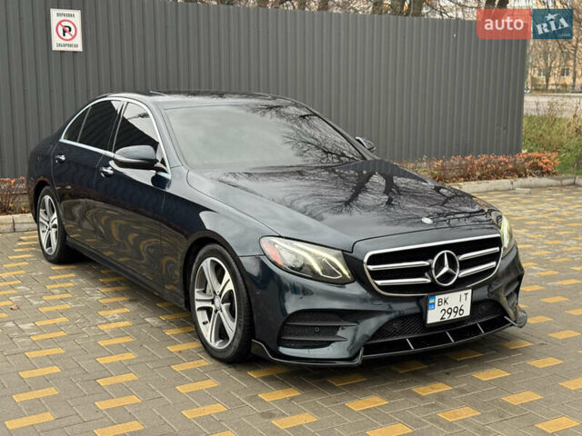 Синій Мерседес Е-Клас, об'ємом двигуна 1.99 л та пробігом 100 тис. км за 22999 $, фото 5 на Automoto.ua