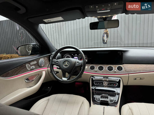 Синій Мерседес Е-Клас, об'ємом двигуна 1.99 л та пробігом 100 тис. км за 22999 $, фото 37 на Automoto.ua