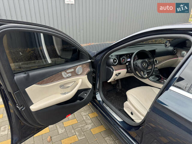 Синій Мерседес Е-Клас, об'ємом двигуна 1.99 л та пробігом 100 тис. км за 22999 $, фото 21 на Automoto.ua