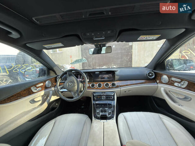 Синий Мерседес Е-Класс, объемом двигателя 1.99 л и пробегом 99 тыс. км за 18600 $, фото 18 на Automoto.ua