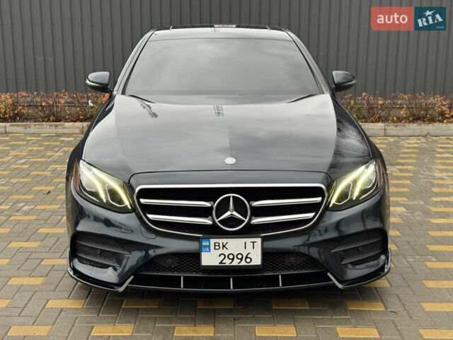 Синій Мерседес Е-Клас, об'ємом двигуна 1.99 л та пробігом 100 тис. км за 22999 $, фото 4 на Automoto.ua