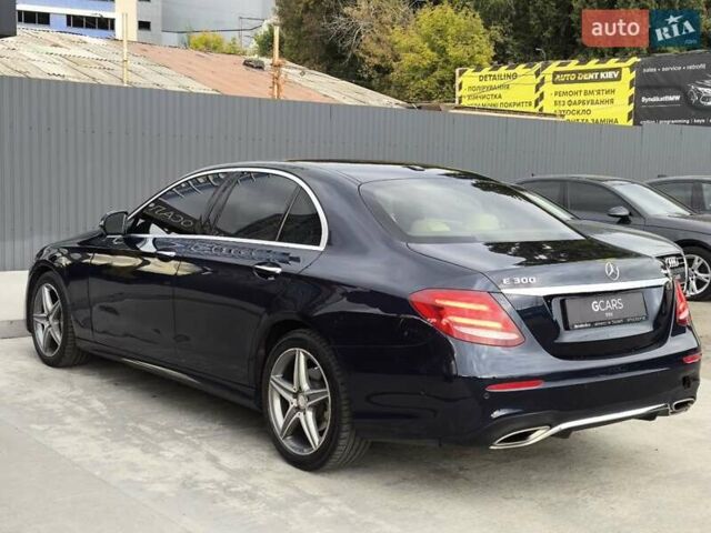 Синій Мерседес Е-Клас, об'ємом двигуна 1.99 л та пробігом 159 тис. км за 24500 $, фото 5 на Automoto.ua