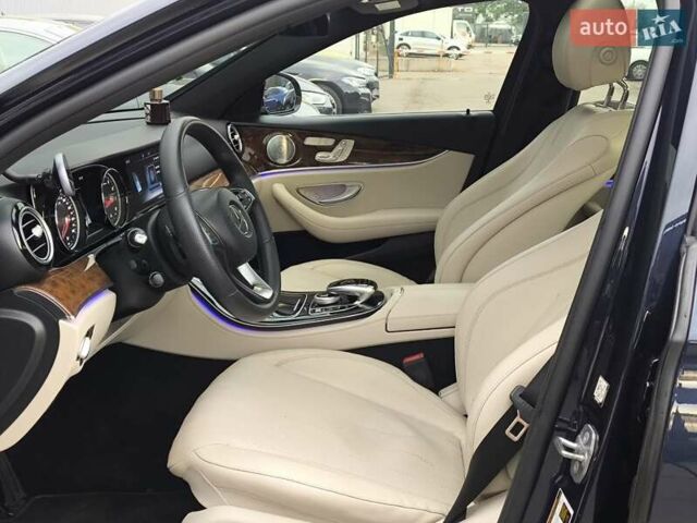 Синій Мерседес Е-Клас, об'ємом двигуна 1.99 л та пробігом 159 тис. км за 24500 $, фото 13 на Automoto.ua