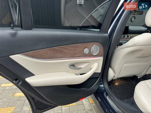 Синій Мерседес Е-Клас, об'ємом двигуна 1.99 л та пробігом 100 тис. км за 22999 $, фото 30 на Automoto.ua