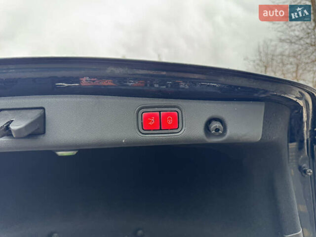 Синій Мерседес Е-Клас, об'ємом двигуна 1.99 л та пробігом 100 тис. км за 22999 $, фото 40 на Automoto.ua