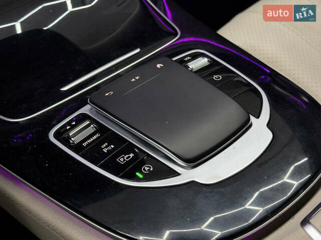 Синий Мерседес Е-Класс, объемом двигателя 2 л и пробегом 103 тыс. км за 27900 $, фото 29 на Automoto.ua