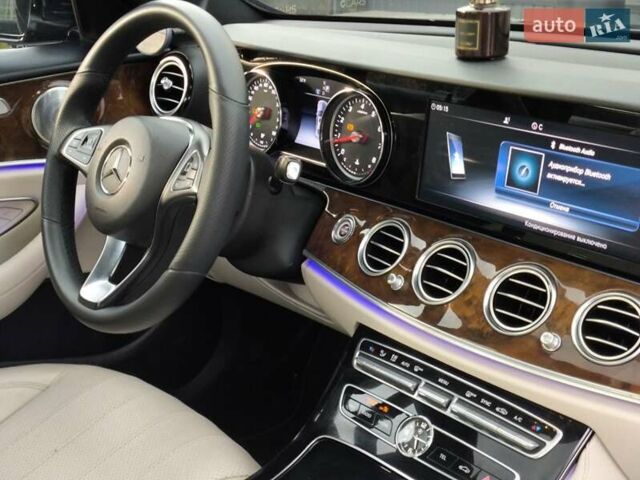 Синій Мерседес Е-Клас, об'ємом двигуна 1.99 л та пробігом 159 тис. км за 24500 $, фото 22 на Automoto.ua