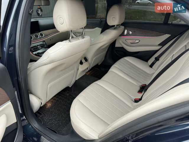 Синій Мерседес Е-Клас, об'ємом двигуна 1.99 л та пробігом 100 тис. км за 22999 $, фото 31 на Automoto.ua