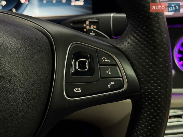 Синий Мерседес Е-Класс, объемом двигателя 2 л и пробегом 103 тыс. км за 27900 $, фото 33 на Automoto.ua