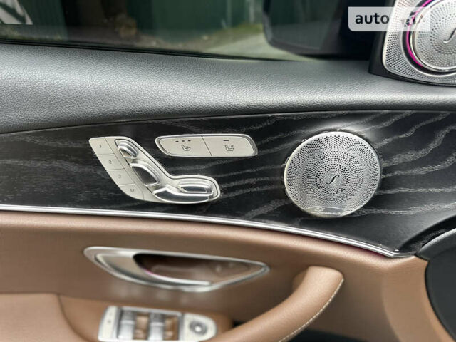 Синий Мерседес Е-Класс, объемом двигателя 3 л и пробегом 122 тыс. км за 34800 $, фото 7 на Automoto.ua