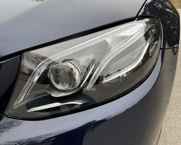 Синий Мерседес Е-Класс, объемом двигателя 1.95 л и пробегом 153 тыс. км за 30500 $, фото 16 на Automoto.ua