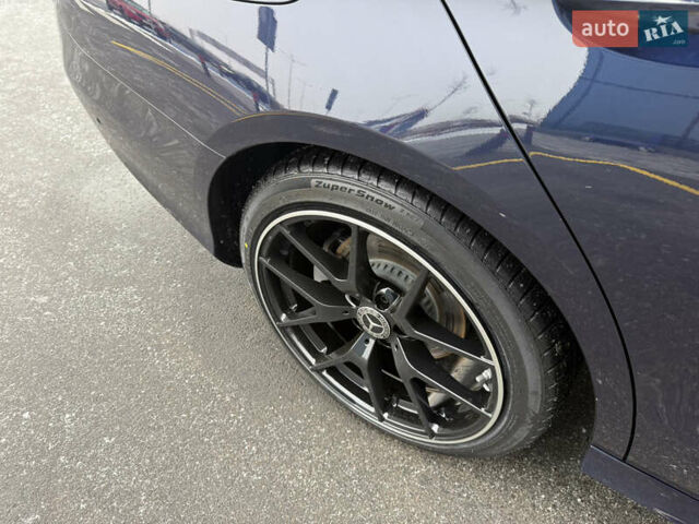 Синий Мерседес Е-Класс, объемом двигателя 2 л и пробегом 73 тыс. км за 25900 $, фото 26 на Automoto.ua