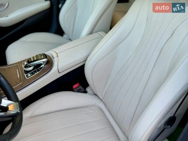 Синий Мерседес Е-Класс, объемом двигателя 1.99 л и пробегом 136 тыс. км за 26999 $, фото 22 на Automoto.ua