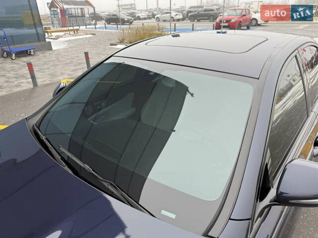 Синий Мерседес Е-Класс, объемом двигателя 2 л и пробегом 73 тыс. км за 25900 $, фото 8 на Automoto.ua