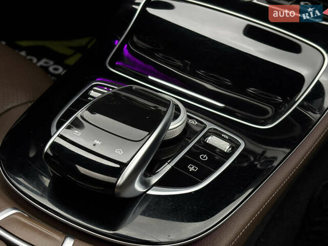 Синій Мерседес Е-Клас, об'ємом двигуна 1.99 л та пробігом 113 тис. км за 27999 $, фото 36 на Automoto.ua