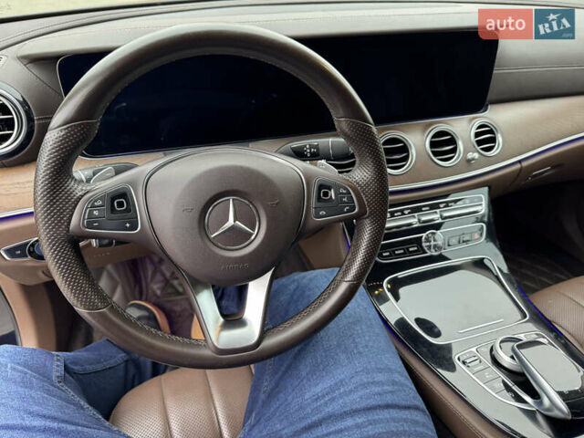Синий Мерседес Е-Класс, объемом двигателя 1.95 л и пробегом 153 тыс. км за 30500 $, фото 15 на Automoto.ua