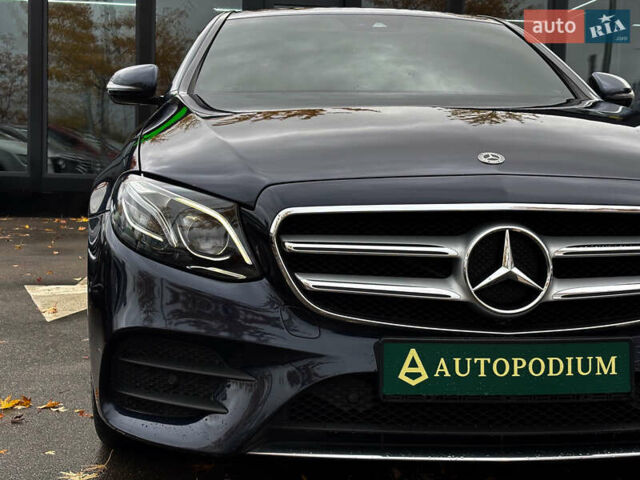 Мерседес Е-Класс 2017 в Киеве на Automoto.ua Синий Мерседес Е-Класс, объемом двигателя 1.99 л и пробегом 113 тыс. км за 29900 $, фото 5 на Automoto.ua