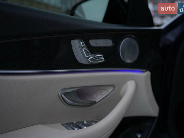 Синій Мерседес Е-Клас, об'ємом двигуна 1.99 л та пробігом 73 тис. км за 28800 $, фото 15 на Automoto.ua