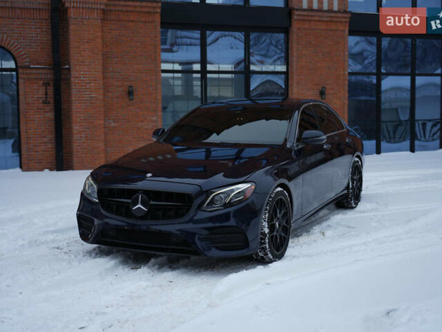 Синій Мерседес Е-Клас, об'ємом двигуна 1.99 л та пробігом 73 тис. км за 28800 $, фото 4 на Automoto.ua