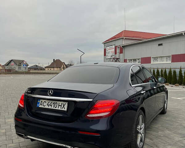 Синий Мерседес Е-Класс, объемом двигателя 1.99 л и пробегом 166 тыс. км за 27800 $, фото 9 на Automoto.ua