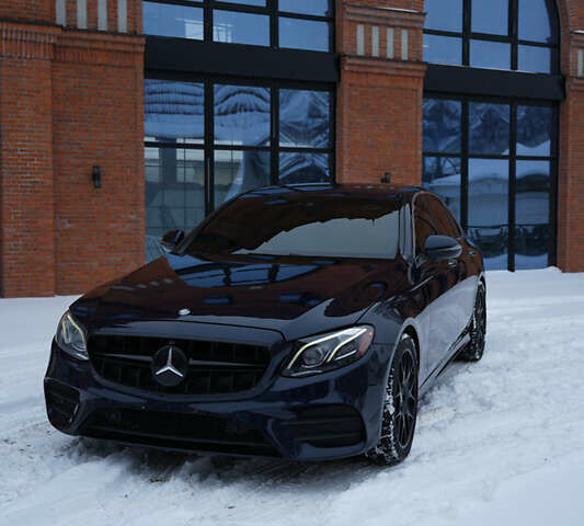 Синій Мерседес Е-Клас, об'ємом двигуна 1.99 л та пробігом 73 тис. км за 28800 $, фото 1 на Automoto.ua