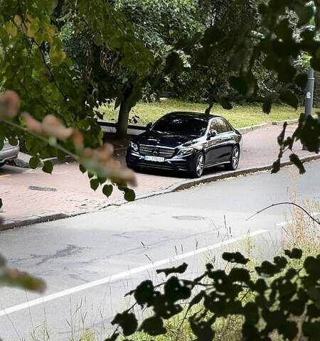 Синій Мерседес Е-Клас, об'ємом двигуна 1.99 л та пробігом 85 тис. км за 30900 $, фото 1 на Automoto.ua