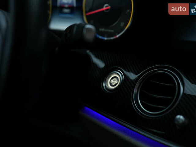 Синій Мерседес Е-Клас, об'ємом двигуна 1.99 л та пробігом 73 тис. км за 28800 $, фото 28 на Automoto.ua