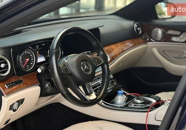 Синій Мерседес Е-Клас, об'ємом двигуна 1.99 л та пробігом 85 тис. км за 30900 $, фото 24 на Automoto.ua