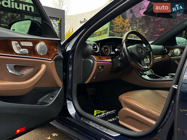 Синій Мерседес Е-Клас, об'ємом двигуна 1.99 л та пробігом 113 тис. км за 27999 $, фото 17 на Automoto.ua