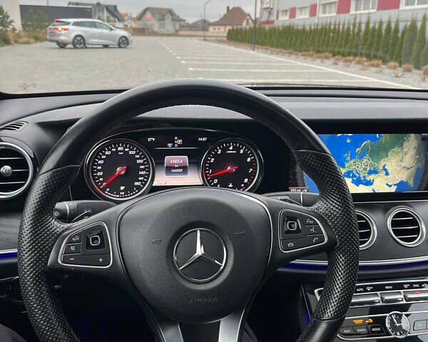 Синий Мерседес Е-Класс, объемом двигателя 1.99 л и пробегом 166 тыс. км за 27800 $, фото 15 на Automoto.ua