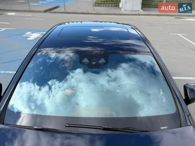 Синий Мерседес Е-Класс, объемом двигателя 3 л и пробегом 139 тыс. км за 38400 $, фото 35 на Automoto.ua