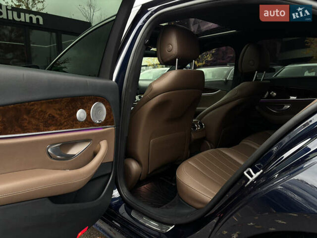 Синій Мерседес Е-Клас, об'ємом двигуна 1.99 л та пробігом 113 тис. км за 27999 $, фото 24 на Automoto.ua