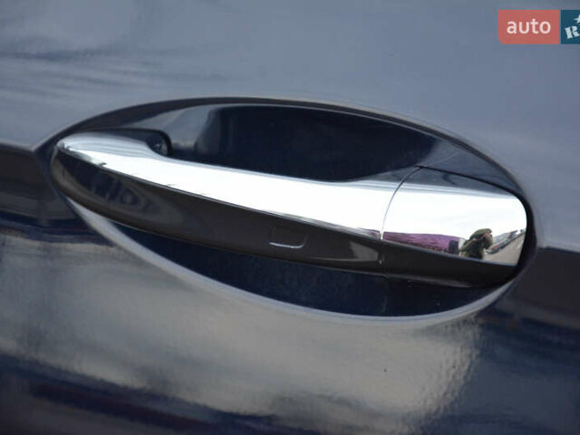 Синій Мерседес Е-Клас, об'ємом двигуна 1.99 л та пробігом 113 тис. км за 27999 $, фото 16 на Automoto.ua