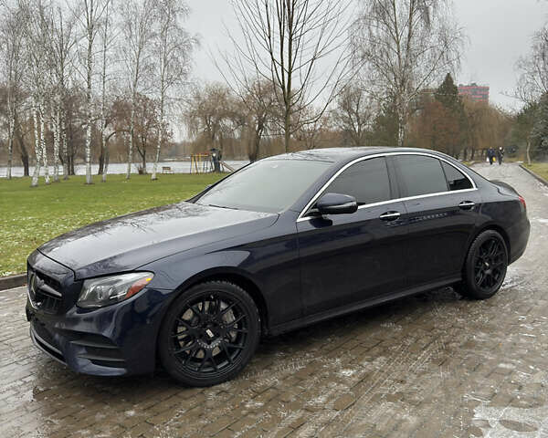 Синій Мерседес Е-Клас, об'ємом двигуна 1.99 л та пробігом 71 тис. км за 31000 $, фото 15 на Automoto.ua