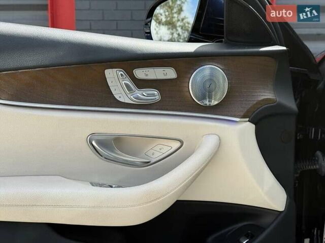 Синий Мерседес Е-Класс, объемом двигателя 1.99 л и пробегом 64 тыс. км за 8600 $, фото 11 на Automoto.ua