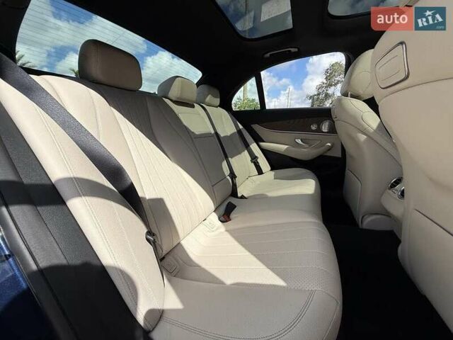 Синий Мерседес Е-Класс, объемом двигателя 1.99 л и пробегом 64 тыс. км за 8600 $, фото 14 на Automoto.ua