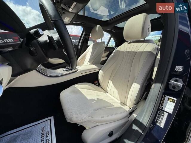 Синий Мерседес Е-Класс, объемом двигателя 1.99 л и пробегом 64 тыс. км за 8600 $, фото 12 на Automoto.ua